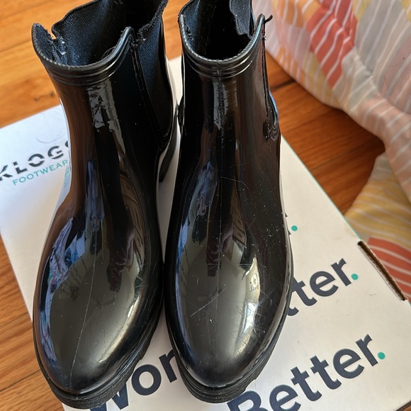Capelli New York clog rain boots. - Picture 4 of 4